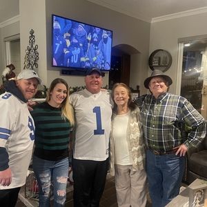 Meet your Posher, Phyllis